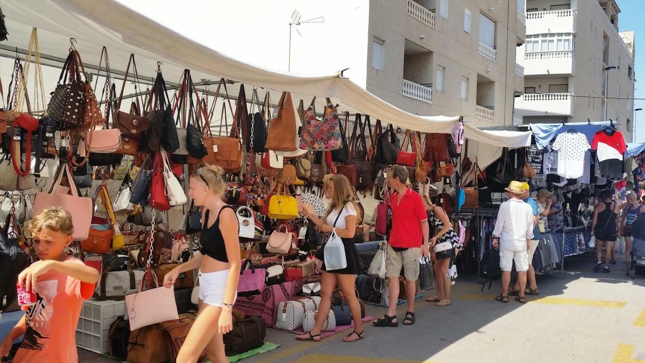 Urbanizacion Puerto Romano - Playa Ла Мата Екстериор снимка